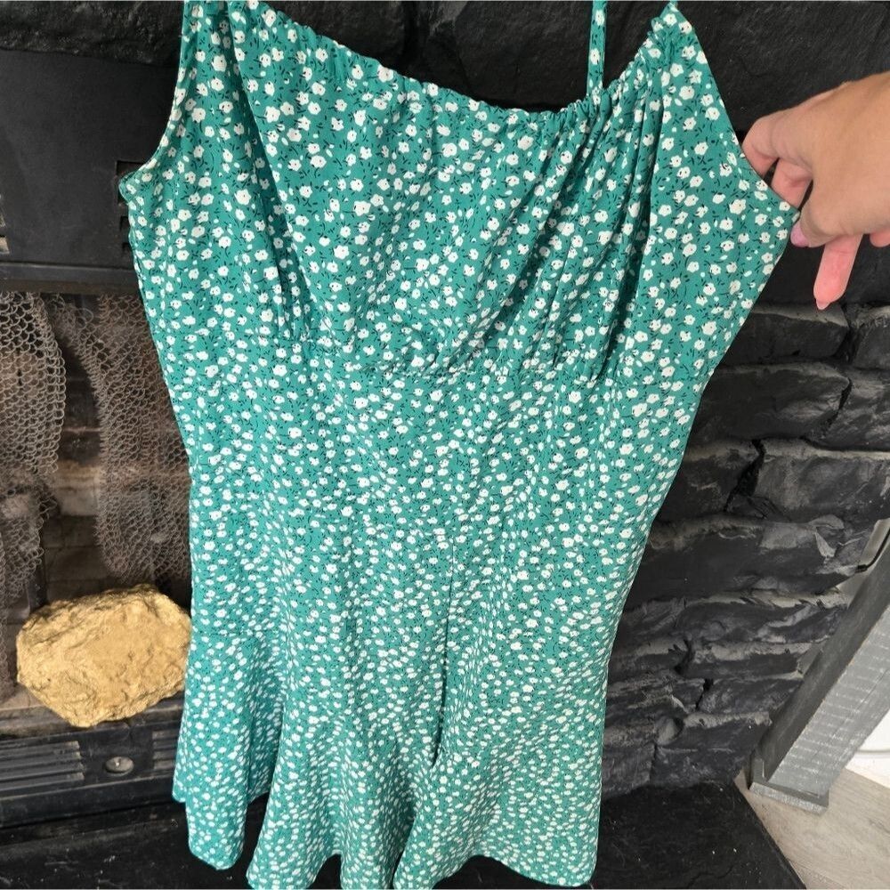 Green Floral Women's Short Romper Dress Flowy Summer Spring Cute Soft Girl - Picture 2 of 7